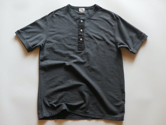 Loopwheeled Henley - Antique Black