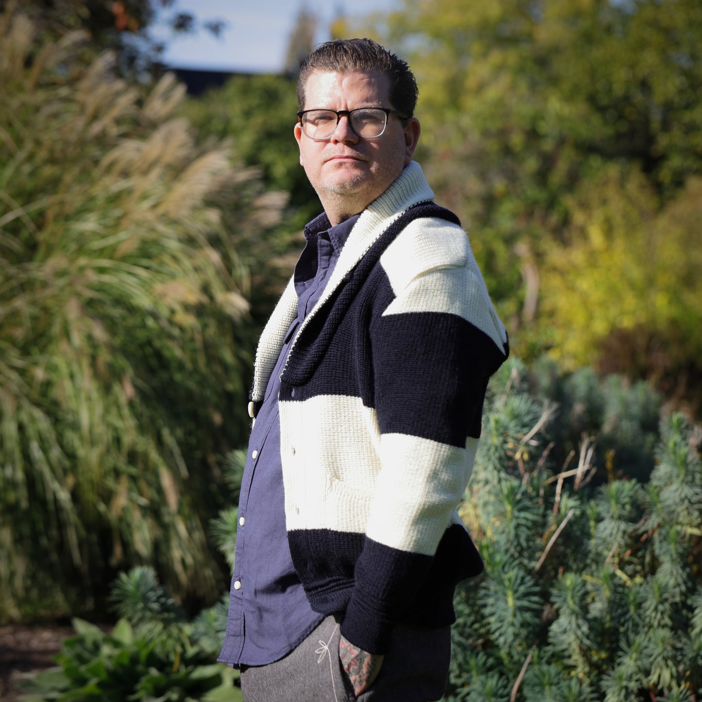 Signal Eiger Cardigan - Ink/Seashell