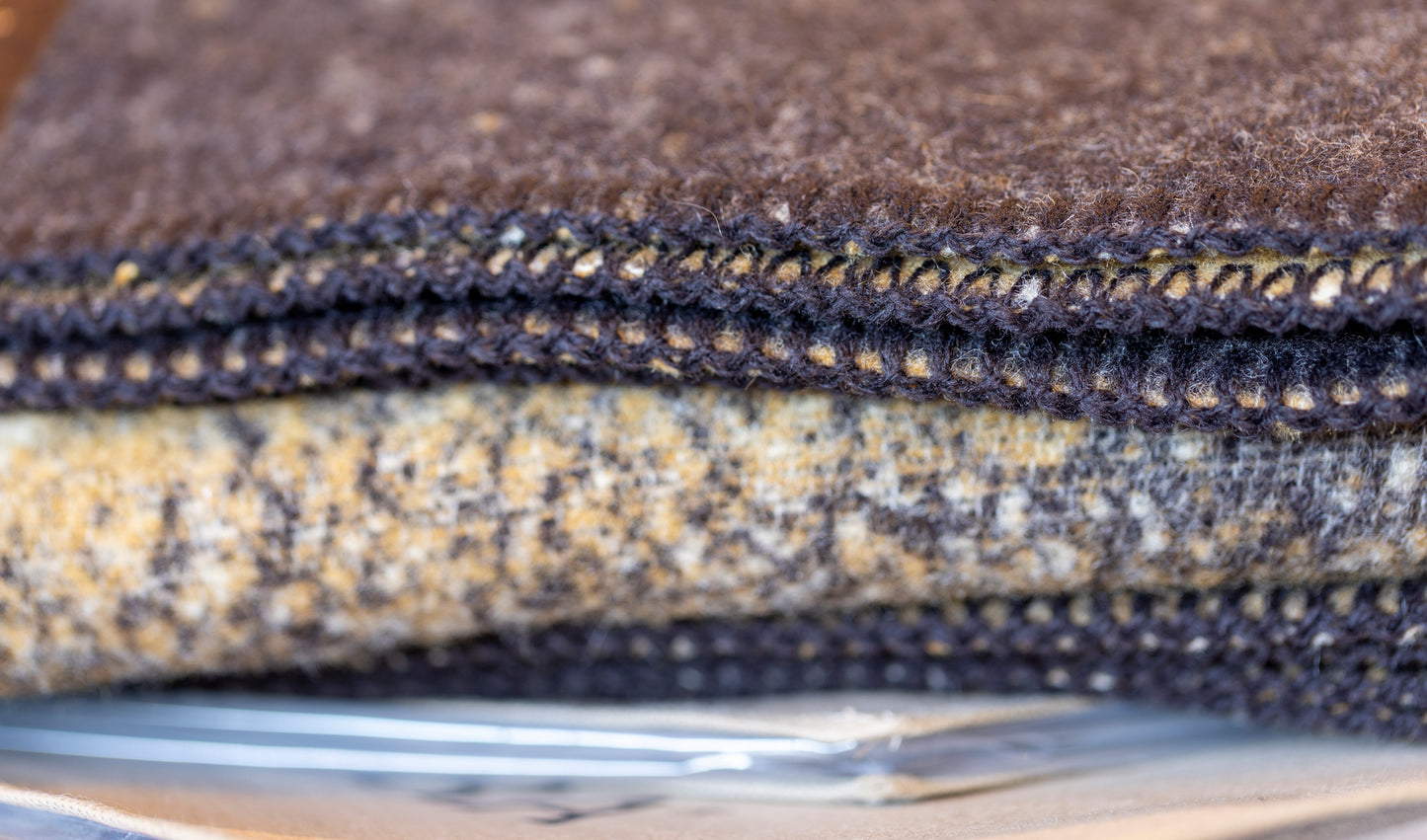 Indigofera Snake River Blanket - Beige + Black