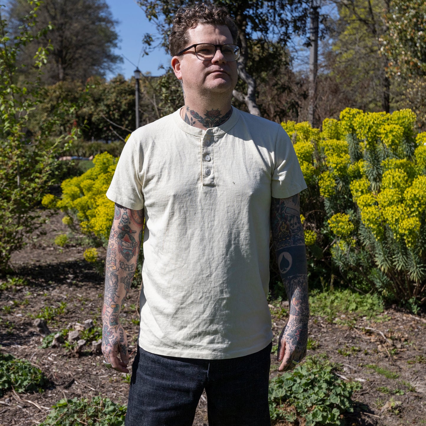 Velva Sheen Henley SS Tee- Oatmilk